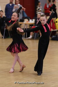 Devin Kazendong / Mila Sag (TSC Metropol Hofheim)