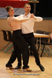 Bernhard Weber / Kirsten Wetzstein (Schwarz-Silber, Frankfurt)