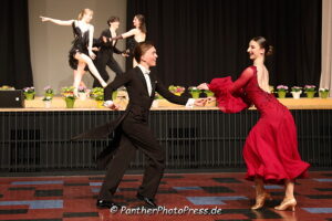 Vom Tanzen in der Schule zum Turniertanz